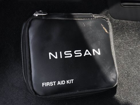 Used 2023 Nissan Murano SV w/ SV Midnight Edition Package image 9