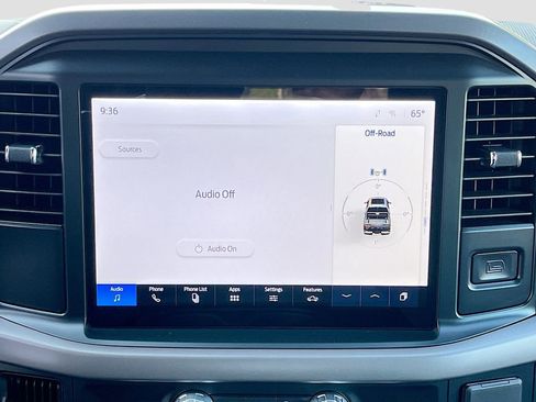 Used 2025 Ford F150 XLT w/ Equipment Group 301A Standard image 22