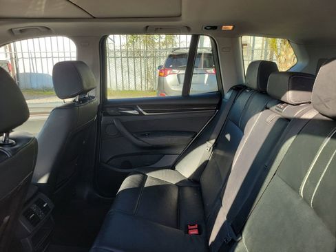 Used 2016 BMW X3 sDrive28i image 9