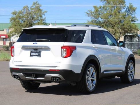 Used 2021 Ford Explorer Platinum w/ Equipment Group 601A AWD/4WD image 6