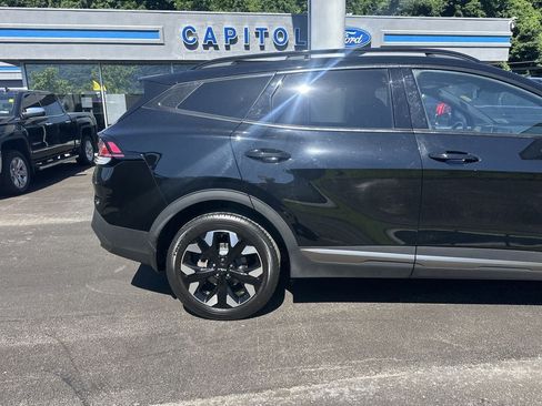 Used 2023 Kia Sportage X-Line w/ X-Line Premium Package AWD/4WD image 4