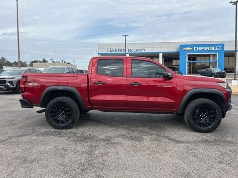 Used 2024 Chevrolet Colorado Trail Boss image 2