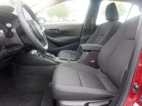 Used 2023 Toyota Corolla LE w/ LE Convenience Package FWD image 11