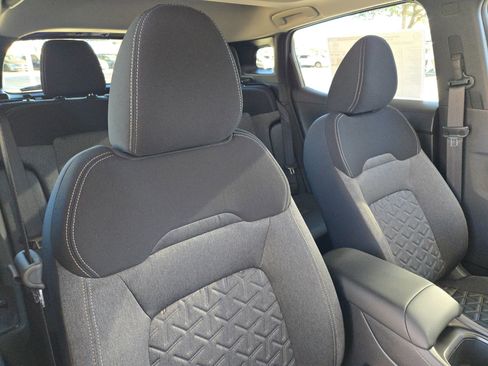 New 2026 Nissan Kicks SV image 20