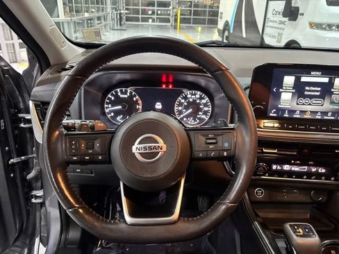 Used 2021 Nissan Rogue SL w/ Premium Package AWD/4WD image 17