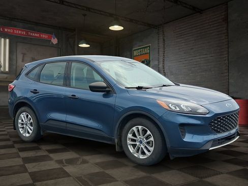 Used 2020 Ford Escape S FWD image 2