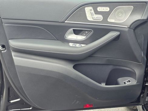 New 2026 Mercedes-Benz GLE 53 AMG 4MATIC Coupe image 35