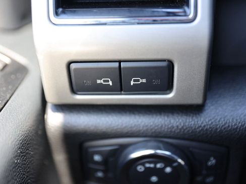 Certified 2022 Ford F350 Lariat w/ Lariat Ultimate Package AWD/4WD image 36