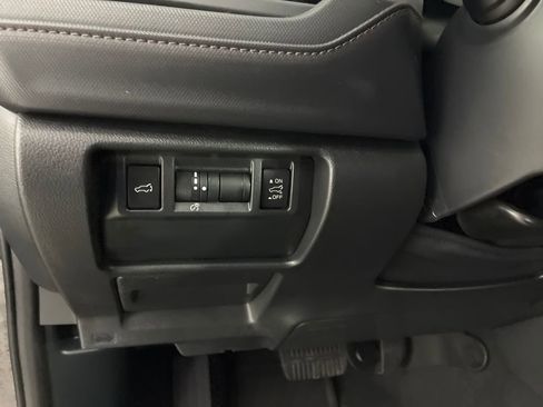 Used 2025 Subaru Forester Touring w/ Protection Package image 18