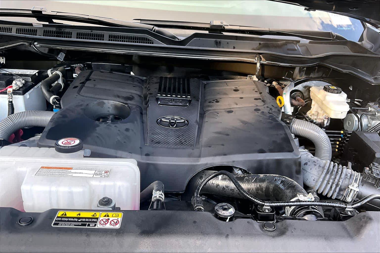 Used 2026 Toyota Tundra SR5 w/ SX Package RWD image 32
