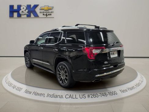 Used 2022 GMC Acadia Denali w/ Black Diamond Edition AWD/4WD image 4