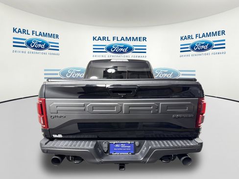 Certified 2018 Ford F150 Raptor w/ Equipment Group 802A Luxury image 4