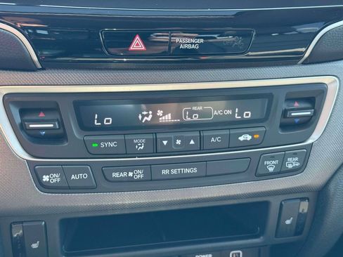 Used 2023 Honda Ridgeline RTL-E image 32