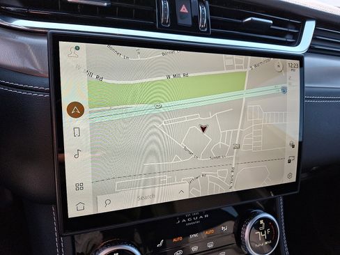 Used 2026 Jaguar F-PACE R-Dynamic S image 16