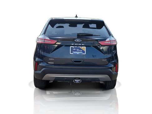 Certified 2023 Ford Edge SEL w/ Convenience Package AWD/4WD image 6