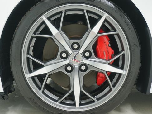 Used 2023 Chevrolet Corvette Stingray Premium Conv w/ Z51 Performance Package image 28
