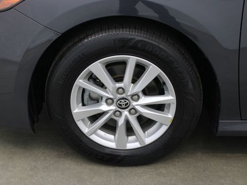 Used 2025 Toyota Camry LE image 26