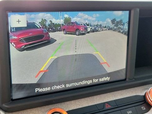 Certified 2024 Ford Maverick XLT image 29