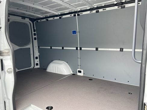 New 2026 Mercedes-Benz Sprinter 2500 image 9