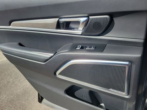 Used 2022 Kia Telluride SX w/ SX Prestige Package AWD/4WD image 14