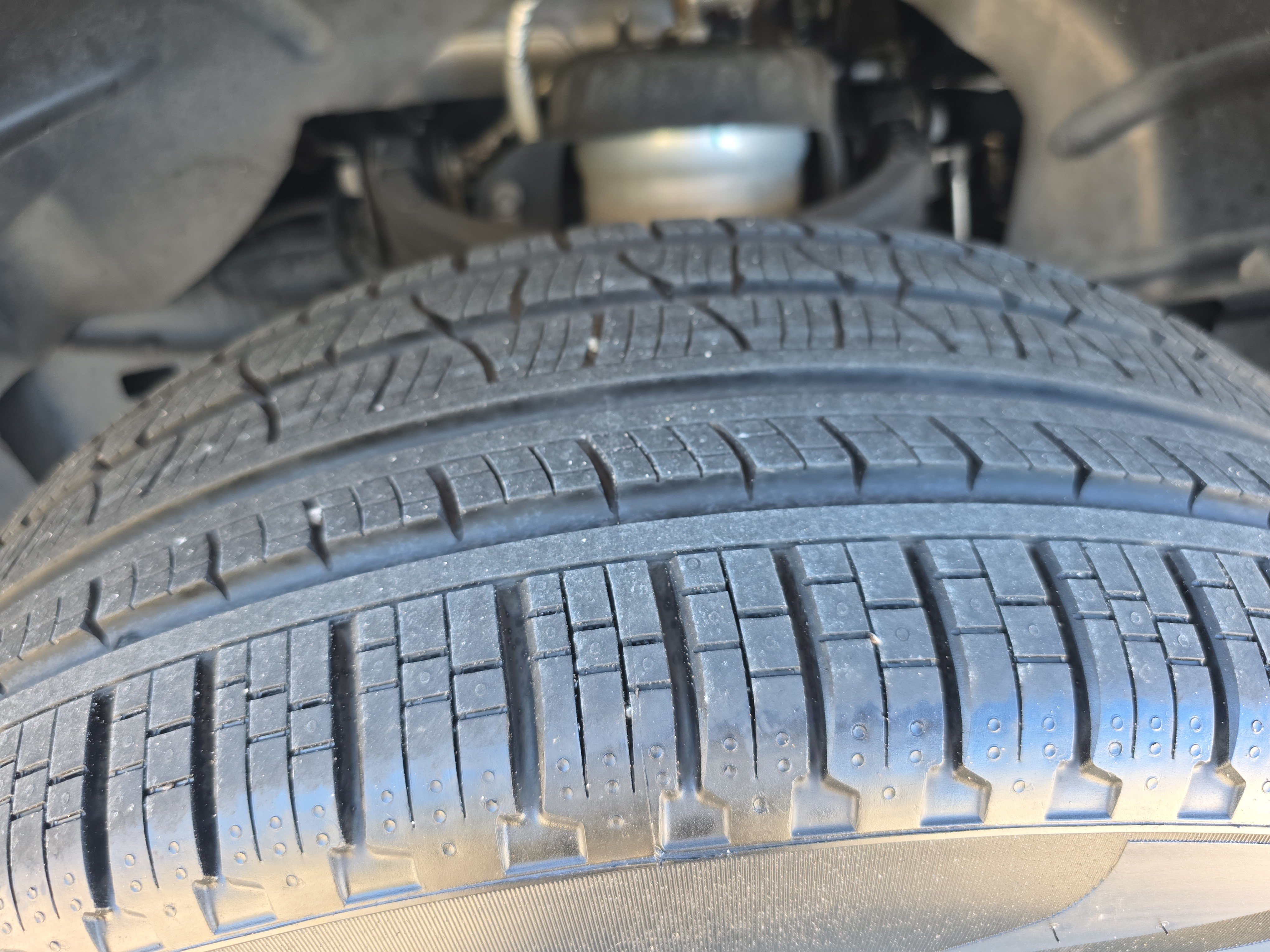 Used 2021 RAM 1500 Limited AWD/4WD image 11