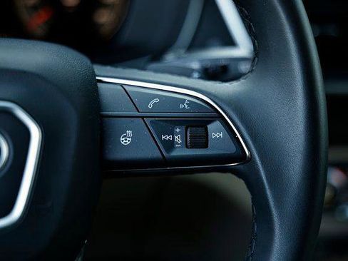 Certified 2025 Audi Q5 2.0T Premium Plus w/ Premium Plus Package image 34