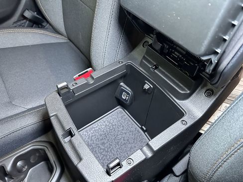 New 2026 Jeep Wrangler Sport S image 32