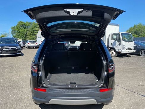 Used 2020 Land Rover Discovery Sport image 24