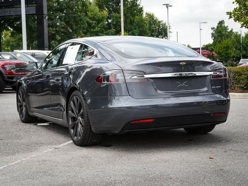 Used 2020 Tesla Model S Long Range AWD/4WD image 8
