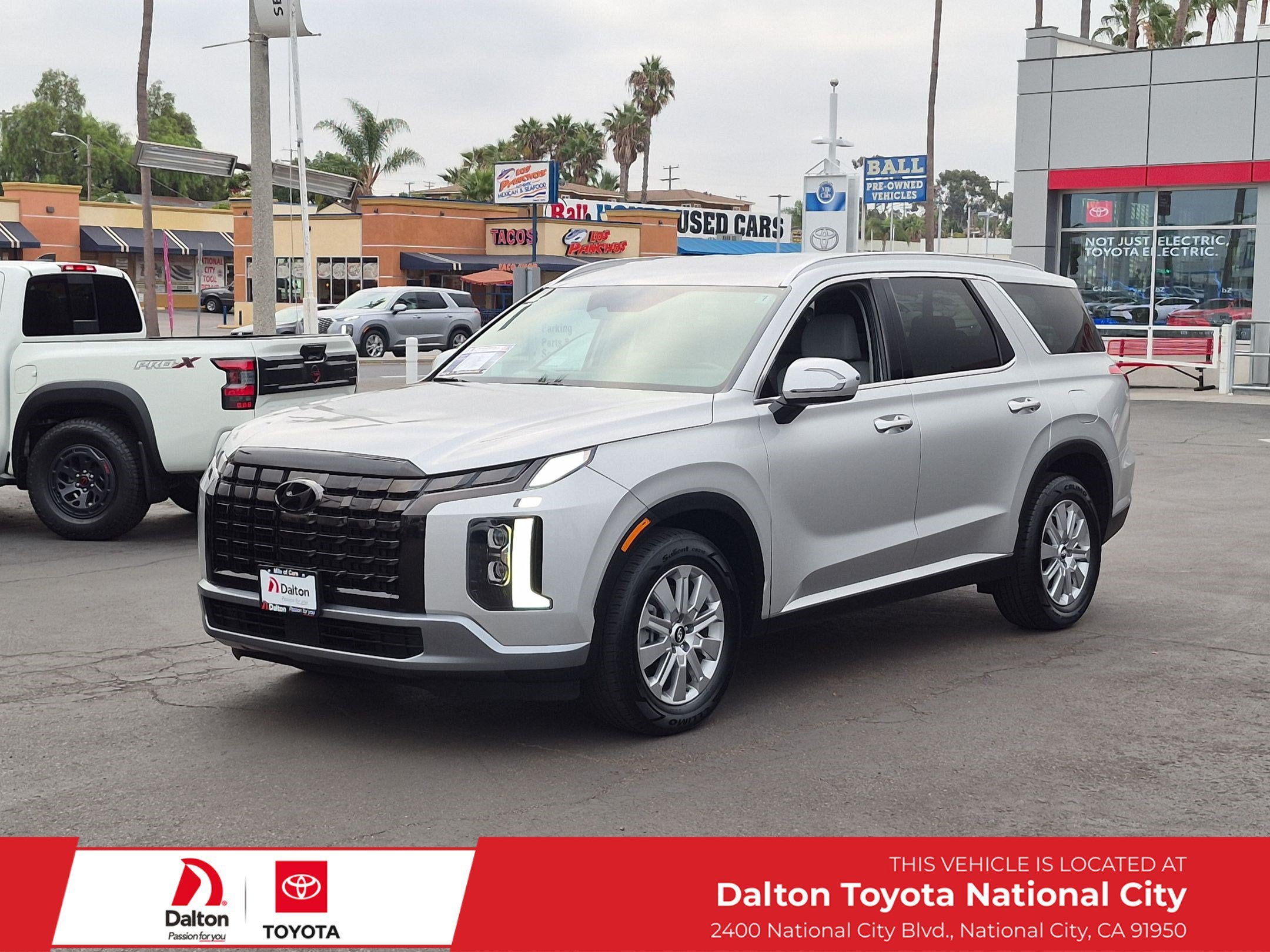 Used 2024 Hyundai Palisade SEL FWD image 1