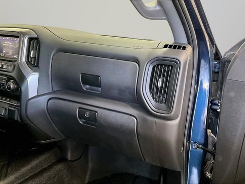 Used 2021 Chevrolet Silverado 1500 Custom AWD/4WD image 26