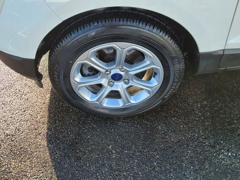 Used 2020 Ford EcoSport SE image 6