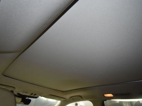 Used 2023 Subaru Ascent Limited w/ Technology Package image 31