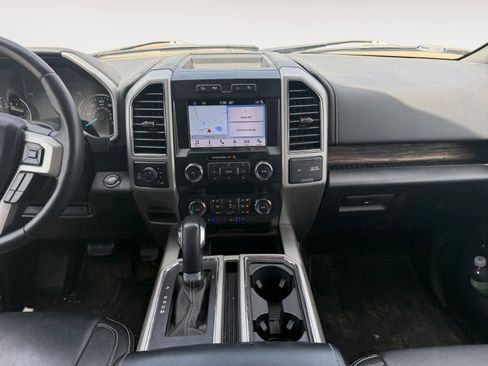 Used 2019 Ford F150 Lariat AWD/4WD image 11