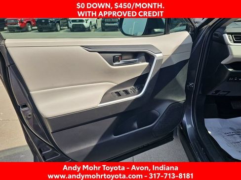Used 2021 Toyota RAV4 XLE w/ Convenience Package AWD/4WD image 11
