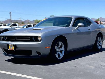 Used 2016 Dodge Challenger SXT