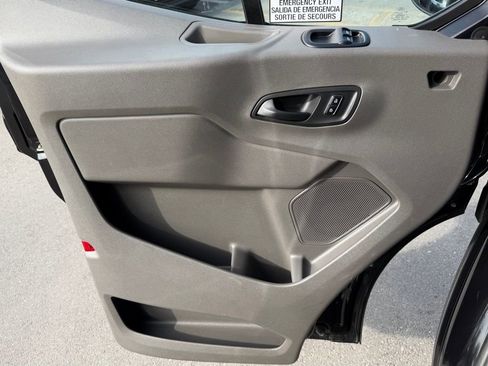 Certified 2024 Ford Transit 350 XLT image 17