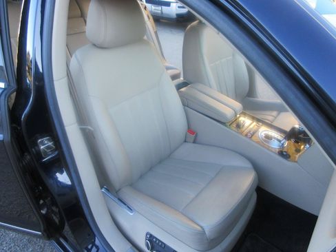 Used 2008 Bentley Flying Spur Flying Spur AWD/4WD image 30