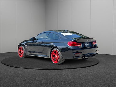 Used 2018 BMW M4 Coupe image 7