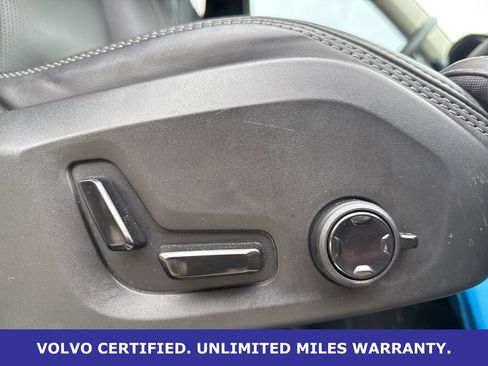 Certified 2023 Volvo XC90 B6 Ultimate w/ Protection Package Premier image 12