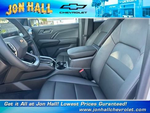 New 2025 Chevrolet Colorado LT w/ LT Convenience Package image 17