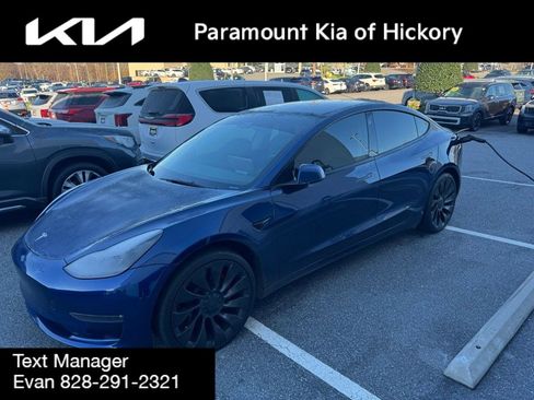 Used 2022 Tesla Model 3 Performance image 1