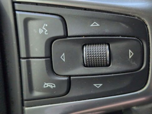 Used 2019 Chevrolet Silverado 1500 LT w/ All-Star Edition image 7