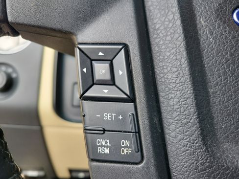 Used 2016 Ford Expedition XL AWD/4WD image 16