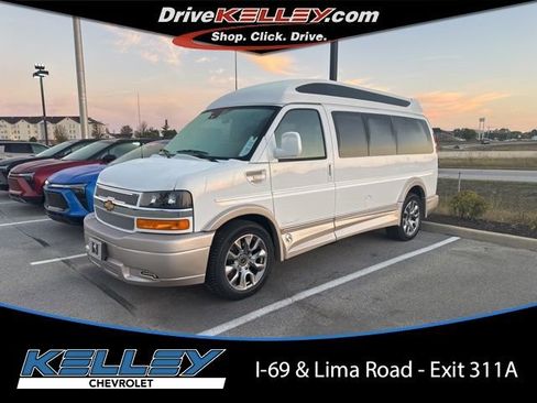 New 2025 Chevrolet Express 2500 Work Van w/ Driver Convenience Package image 1