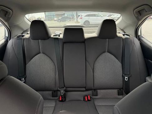 Used 2023 Toyota Camry LE image 23