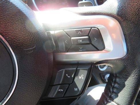 Used 2019 Ford Mustang Coupe image 20