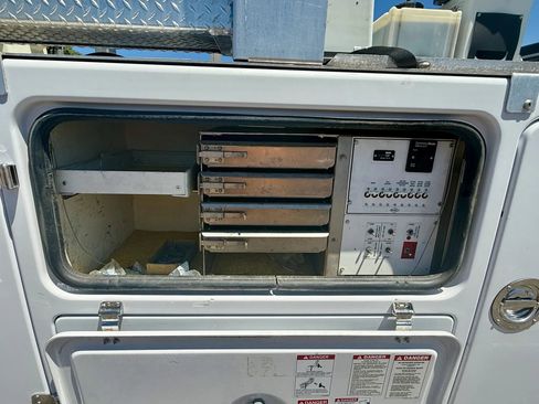 Used 2015 Ford F450 XL image 23