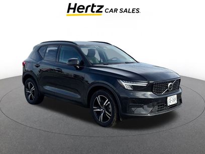 Used 2024 Volvo XC40 B5 Core