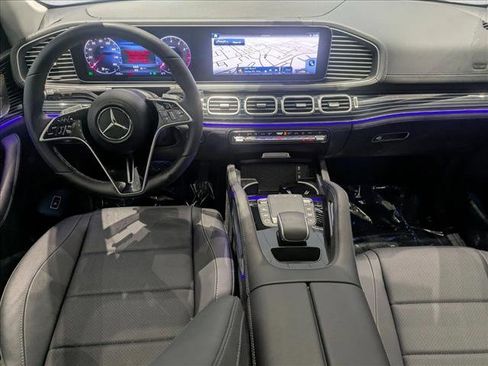 Used 2025 Mercedes-Benz GLE 350 4MATIC image 18